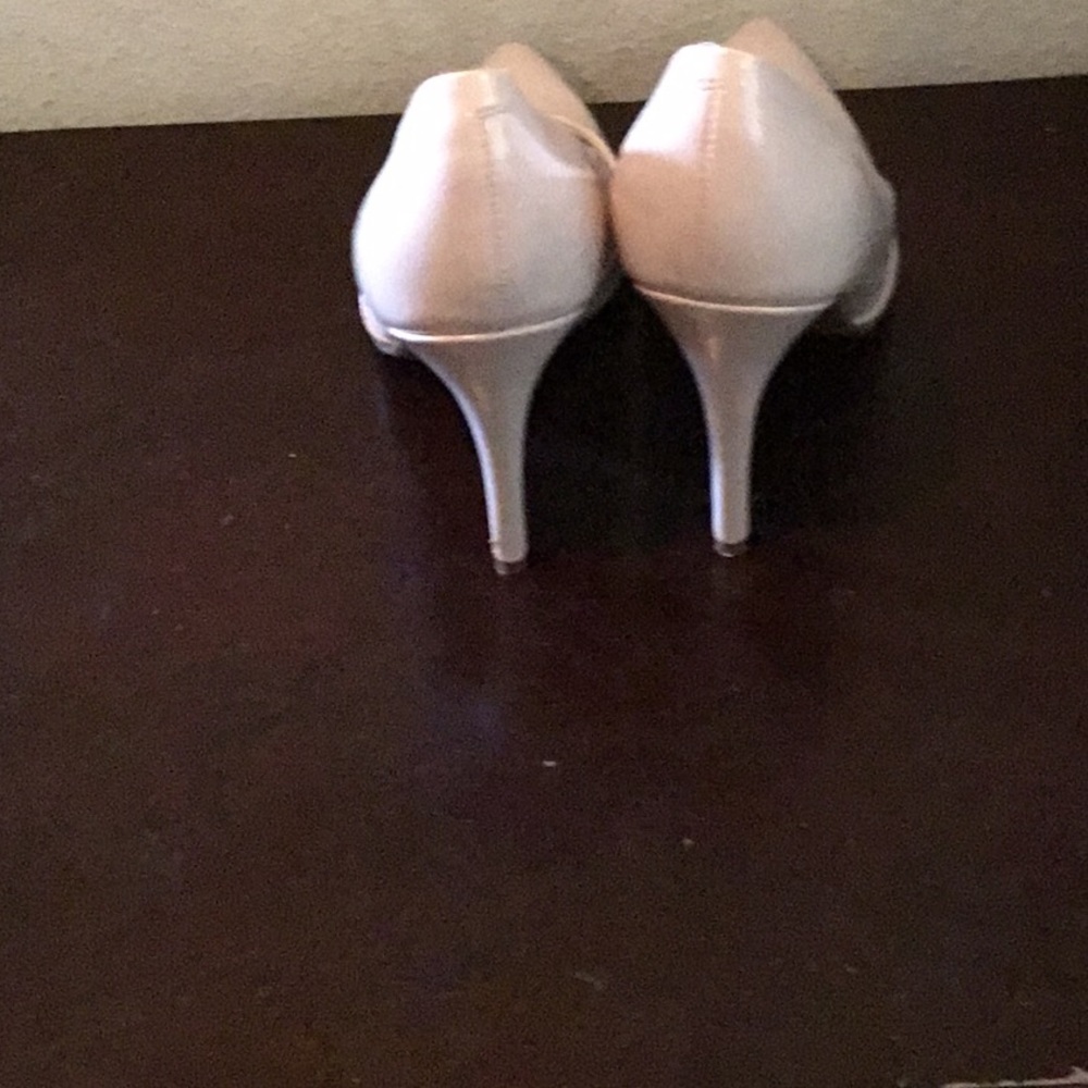 Used heel perfect condition size 10 - Picture 6 of 6